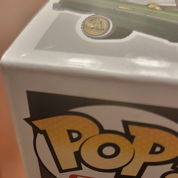 Funko pop rides Ice Cube in Impala - Picture 3 of 3